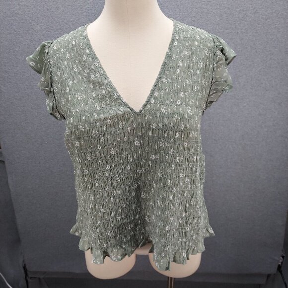 Madewell Tops - Madewell Plus NWT Lucie V-Neck Smocked Top Cottage Garden Sage Green 28W Floral